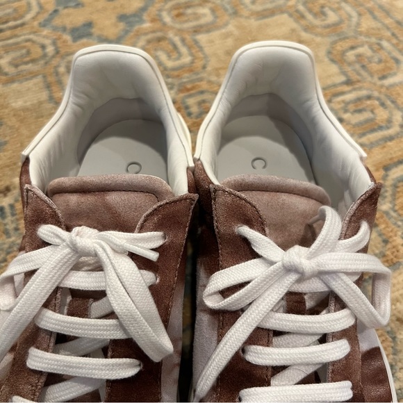 Casadei Tan & White Leather Sneakers | Size 39 - Picture 9 of 11